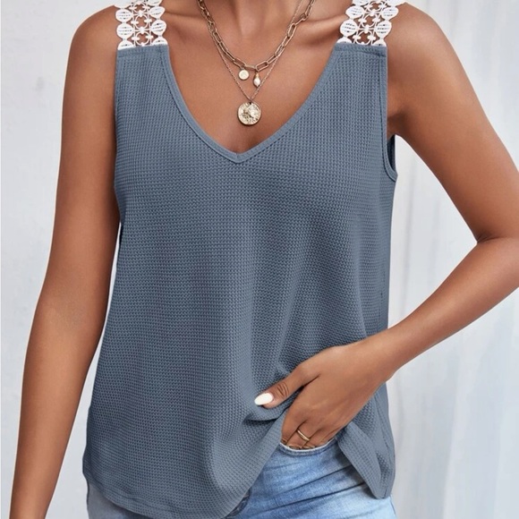 New v neck dusty blue tank top - Picture 2 of 7